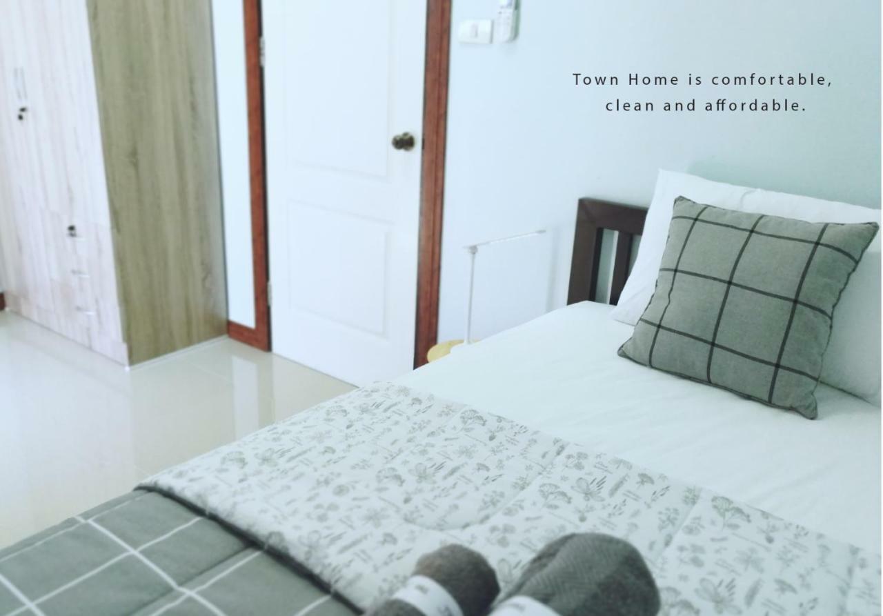 The Chill Town Home Maha Sarakham Exteriör bild